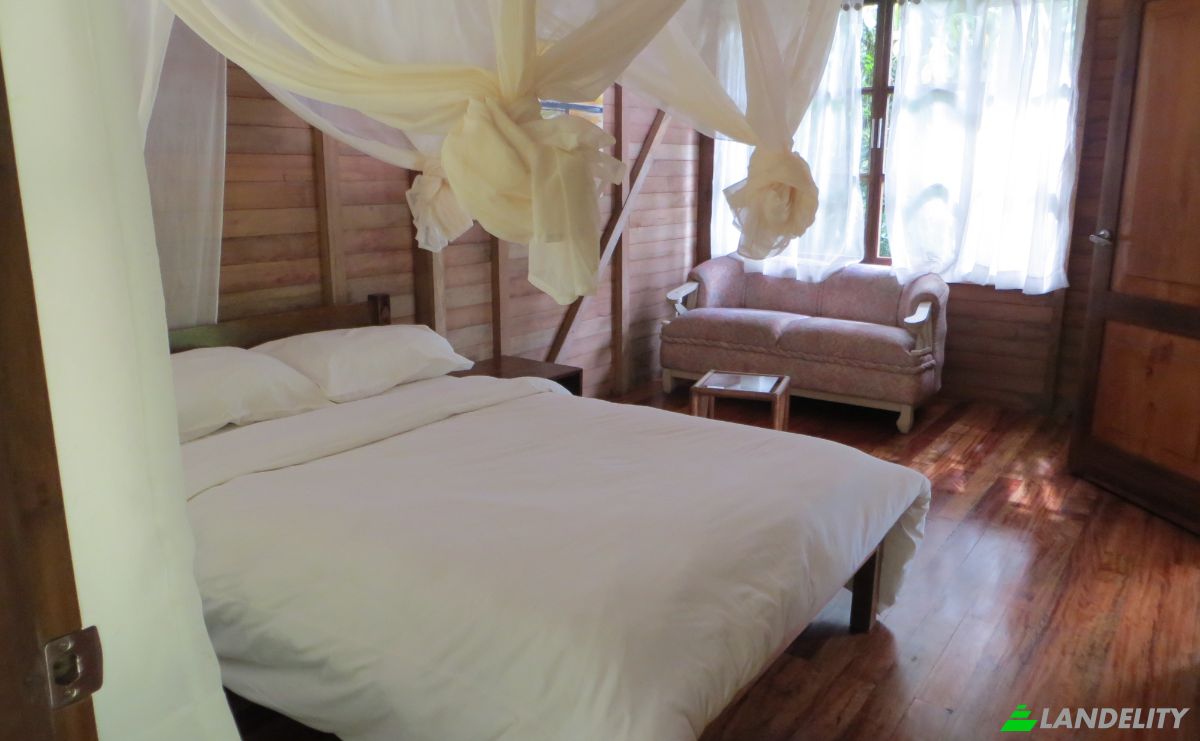 Farm/Ranch for Sale Via Sin Nombre, Canelos, Pastaza Canton, Pastaza, Ecuador. Photo 1