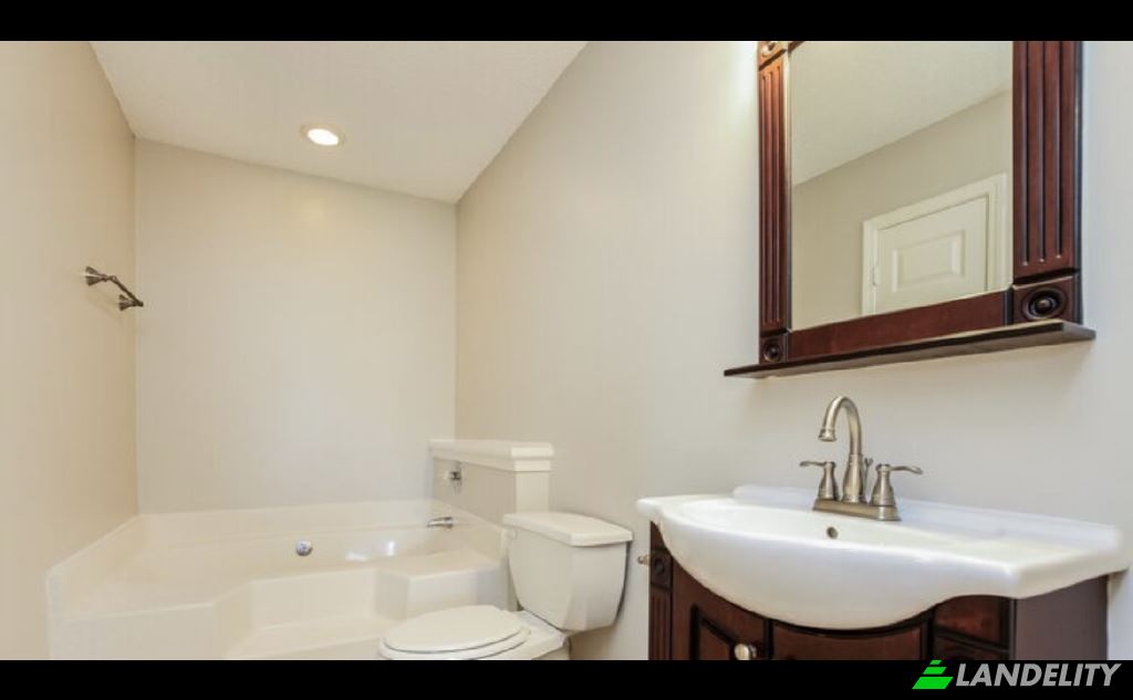 Single Family Home for Rent Roberta Rd, Concord, Cabarrus County, North Carolina, United States, NC 28027, USA. Photo 8