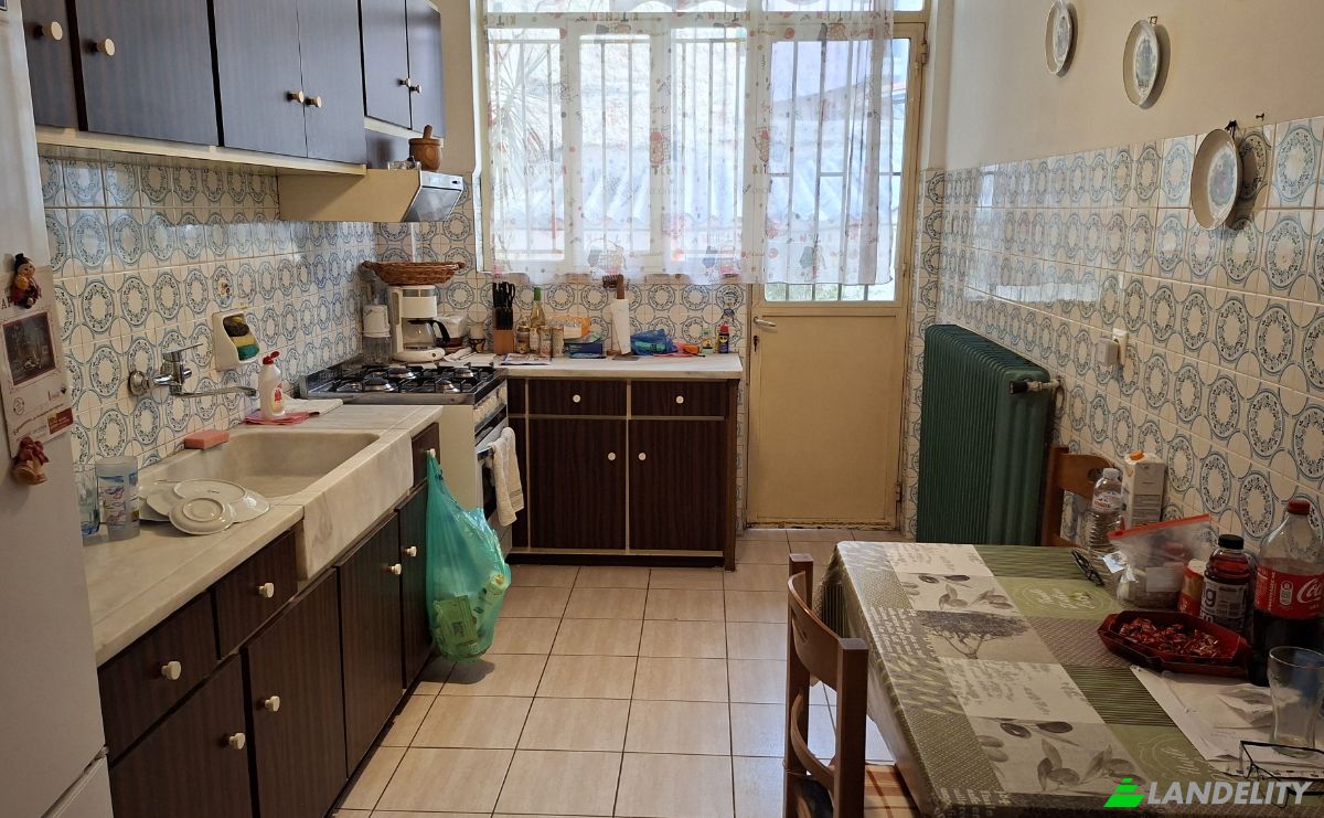 Single Family Home for Sale Isminis 23, Athina 104 44, Athens, Attica, Decentralized Administration of Attica, Greece. Photo 14