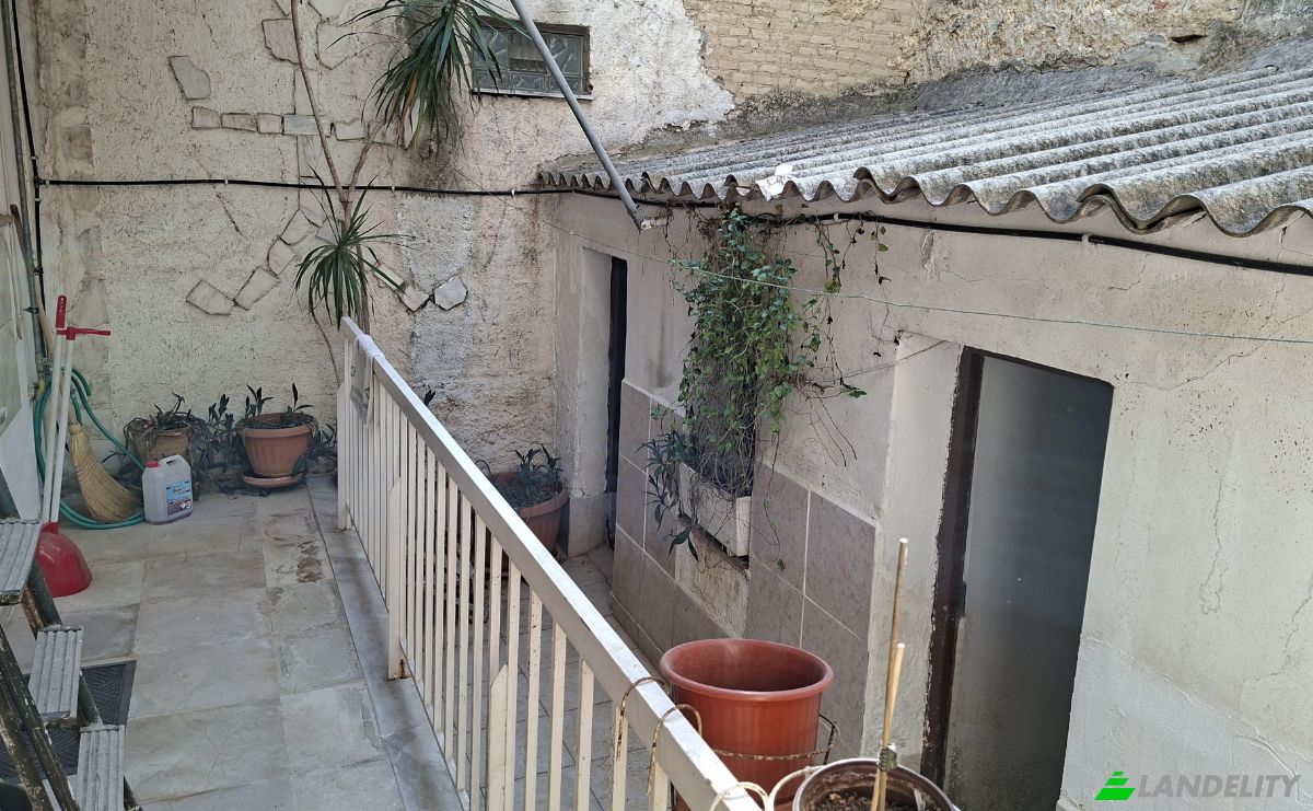 Single Family Home for Sale Isminis 23, Athina 104 44, Athens, Attica, Decentralized Administration of Attica, Greece. Photo 17