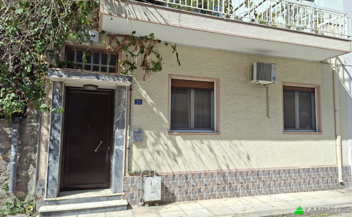 Single Family Home for Sale Isminis 23, Athina 104 44, Athens, Attica, Decentralized Administration of Attica, Greece. Photo 2