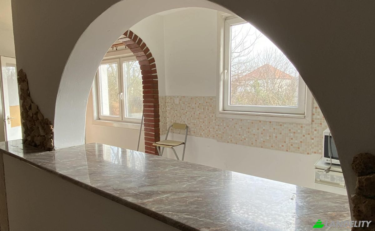 Single Family Home for Sale Tokaj, Tokaj District, Borsod-Abauj-Zemplen, Hungary, Szechenyi stny 13, 3910 Hungary. Photo 3