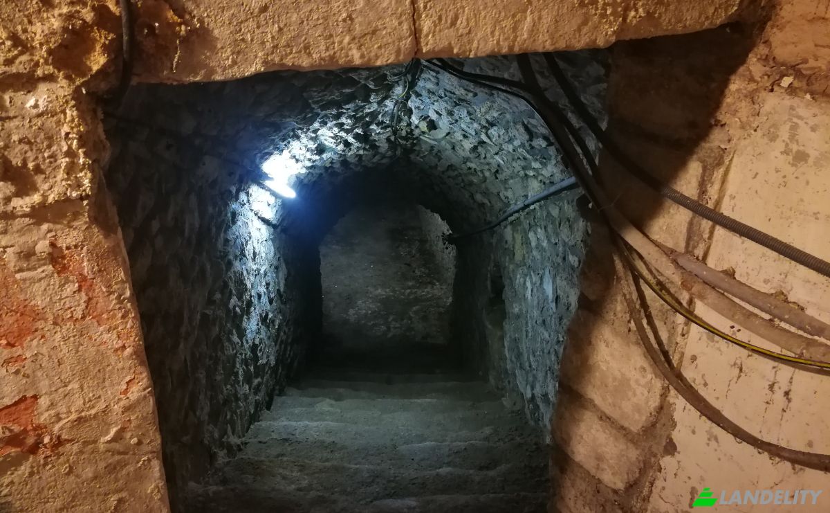 Villa for Sale 13 Rue de Bossang, 95270 Noisy-sur-Oise, Noisy-sur-Oise, Val-dOise, Ile-de-France, France. Photo 15