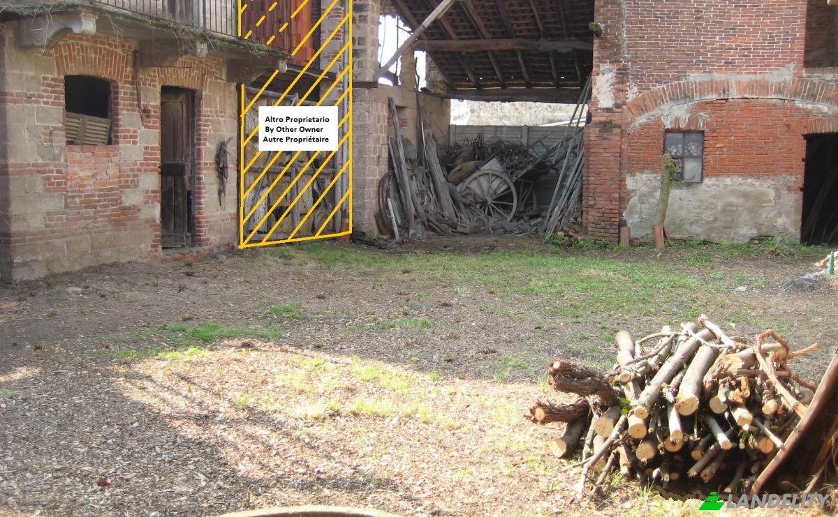 Townhouse for Sale SP69, 13045 Lozzolo VC, Lozzolo, Province of Vercelli, Piedmont, Italy. Photo 6