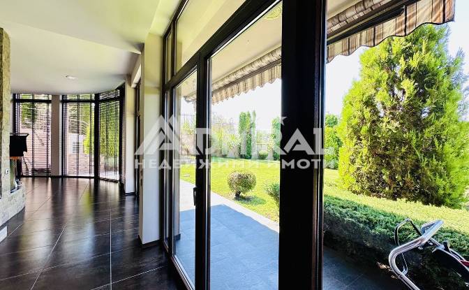 Single Family Home for Sale 8253. Photo#11