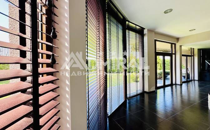 Single Family Home for Sale 8253. Photo#12