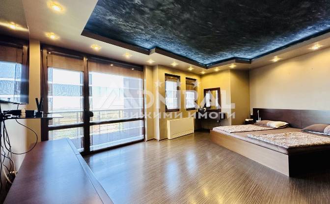 Single Family Home for Sale 8253. Photo#17