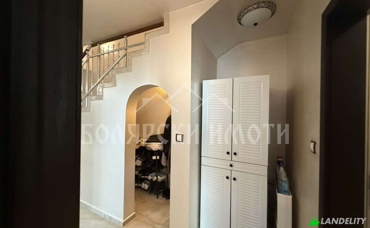 Townhouse for Sale gk Varusha, north, ul Panayot Tipografov 52, 5000 Veliko Tarnovo, Veliko Tarnovo, Veliko Tarnovo Municipality, Veliko Tarnovo Province, Bulgaria. Photo 14