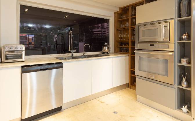 Villa for Sale Av Daniel Camejo Octavio. Photo#7 Villa for Sale Av Daniel Camejo Octavio. Photo#7