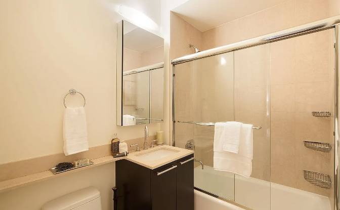 Condo for Sale 204 W 55th St, New York. Photo#3 Condo for Sale 204 W 55th St, New York. Photo#3