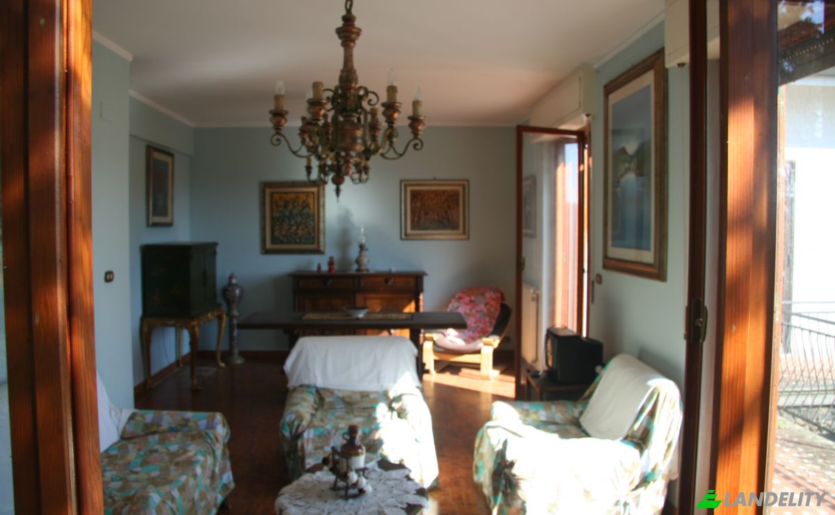 Villa for Sale Case Sparse Calcinara, 19020 Sesta Godano SP, Sesta Godano, Province of La Spezia, Liguria, Italy. Photo 25