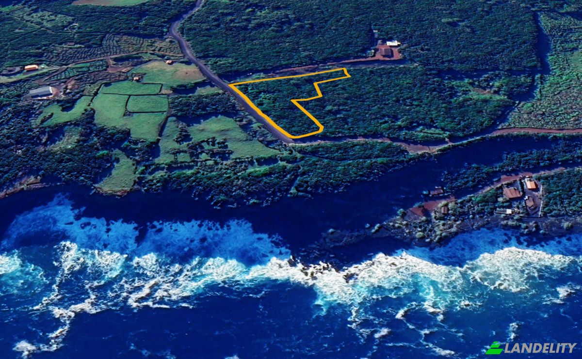Land Lot for Sale Rua do Mar 23, 9940-213 Santana, Santana, Sao Roque do Pico, Azores, Portugal. Photo 3