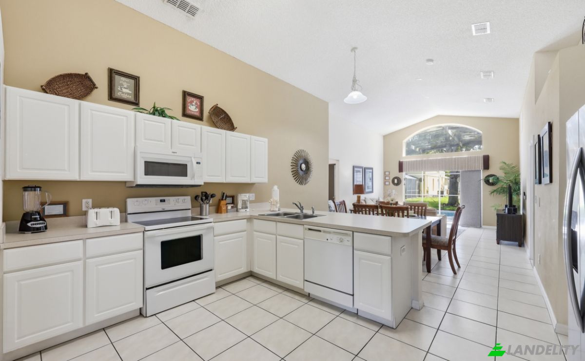 Single Family Home for Sale 2721 Lido Key Dr, Kissimmee, FL 34747, USA, Four Corners, Osceola County, Florida, United States. Photo 5