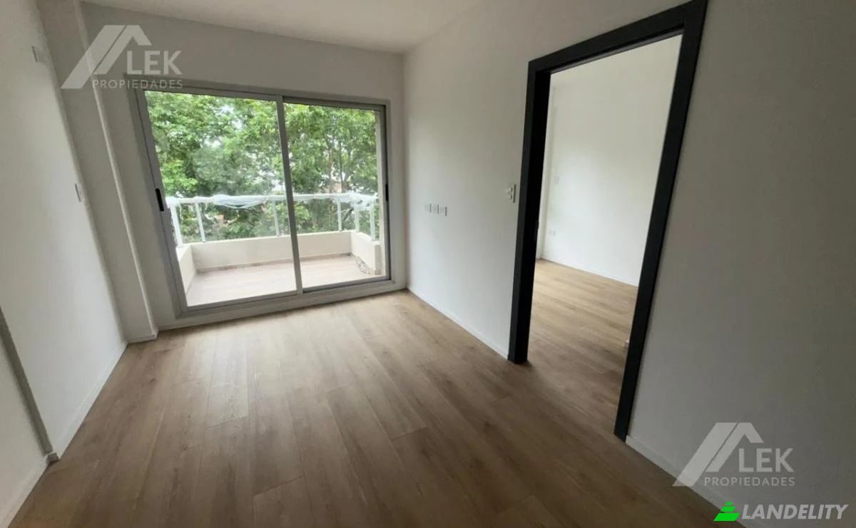 Apartment for Sale Buenos Aires, Comuna 15, Argentina, Campillo 2812, C1427DCJ Cdad Autonoma de Buenos Aires. Photo 3