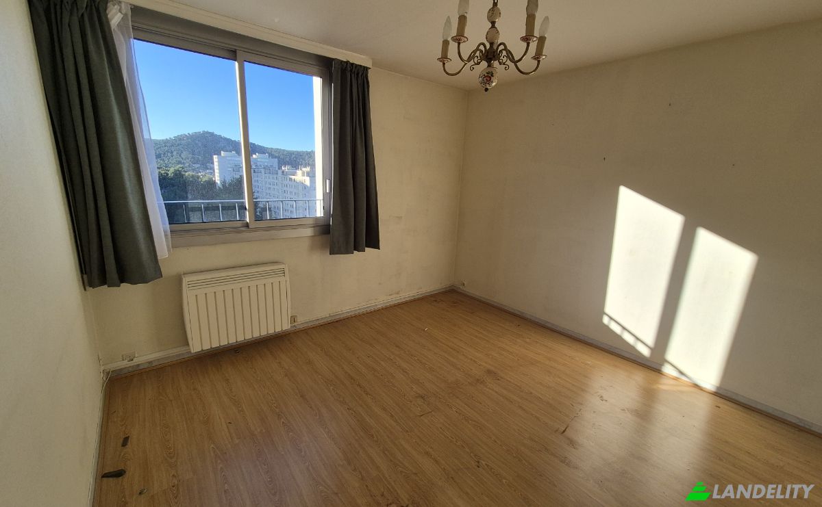 Apartment for Sale 83 Bd du Redon, 13009 Marseille, Marseille, Bouches-du-Rhone, Provence-Alpes-Cote dAzur, France. Photo 6