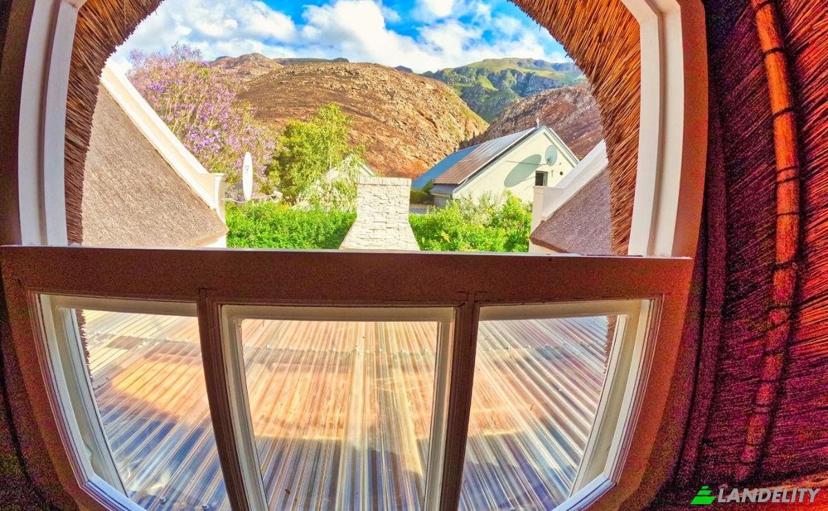 Single Family Home for Sale 140 Hoof St, Greyton, Overberg District Municipality, Western Cape, South Africa, 7233. Photo 7