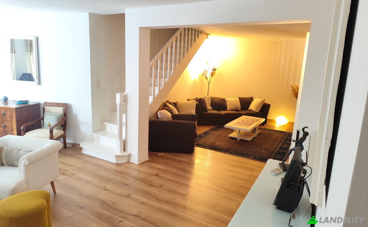 Townhouse for Sale 1 Rue Saint-Croix, 11120 Bize-Minervois, Bize-Minervois, Aude, Occitanie, France. Photo 11