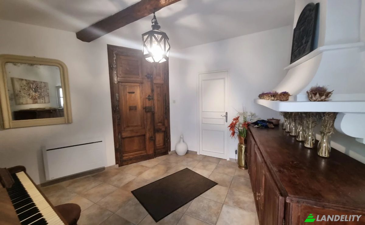 Townhouse for Sale 1 Rue Saint-Croix, 11120 Bize-Minervois, Bize-Minervois, Aude, Occitanie, France. Photo 5