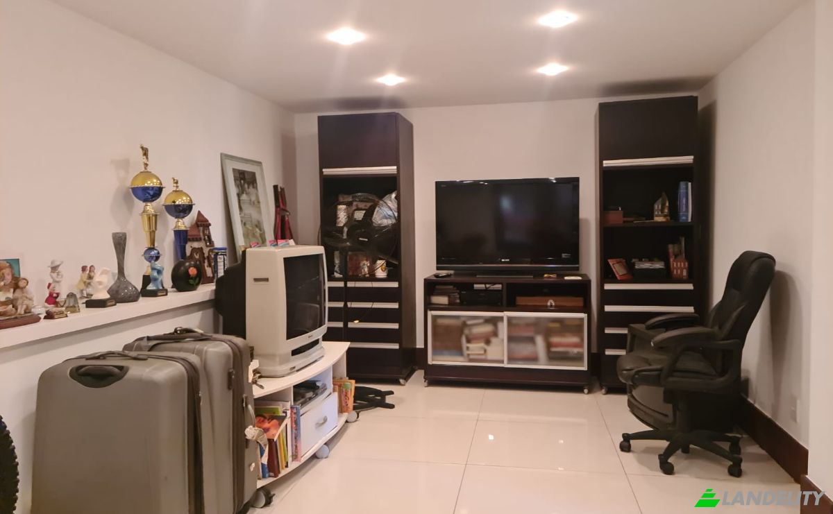 Mansion for Sale R Jose Conde, 651, Itanhanga, Rio de Janeiro, State of Rio de Janeiro, Brazil, 22641-004. Photo 3