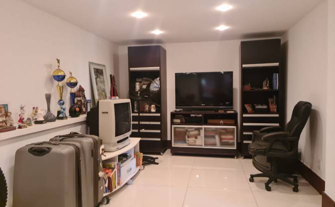 Mansion for Sale R Jose Conde, 651, Itanhanga. Photo#3