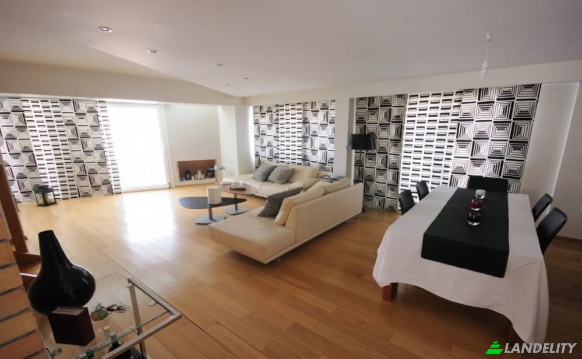 Townhouse for Sale Irodotou 6, Pireas 185 38, Piraeus, Attica, Decentralized Administration of Attica, Greece. Photo 4
