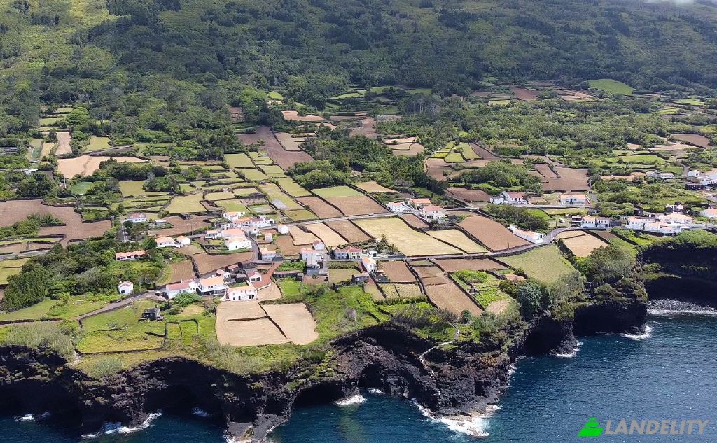 Land/Lot for Sale Terra do Pao, Madalena, Azores, Portugal. Photo 5