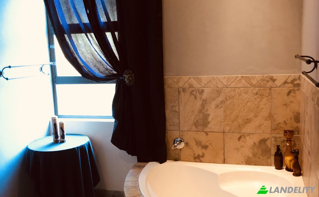 Single Family Home for Sale Bela-Bela, Waterberg District Municipality, Limpopo, South Africa. Photo 6