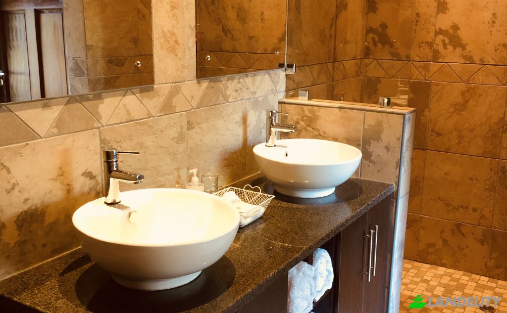 Single Family Home for Sale Bela-Bela, Waterberg District Municipality, Limpopo, South Africa. Photo 7