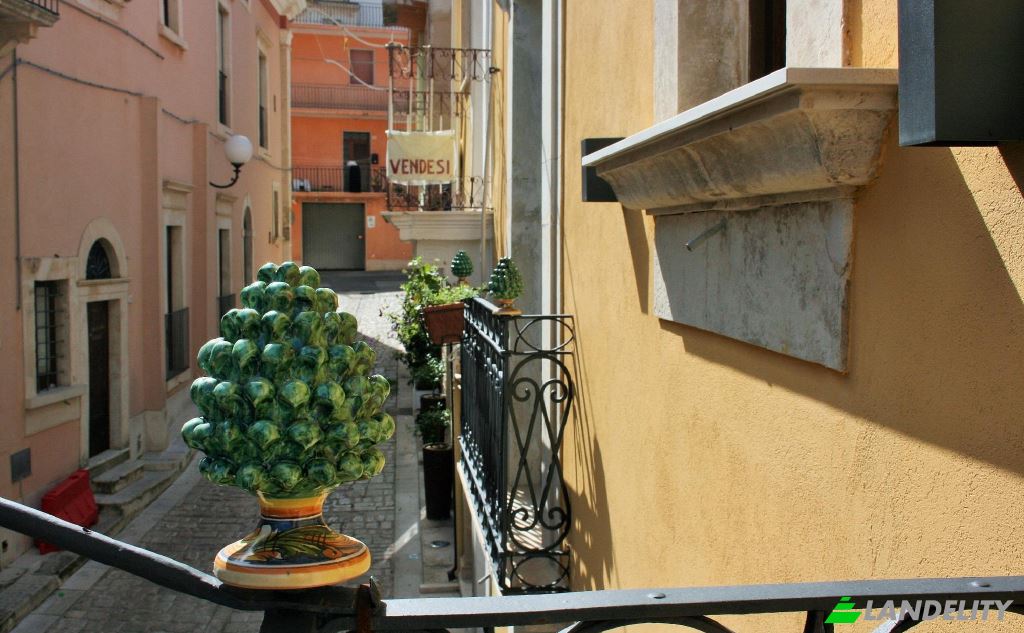 Односімейний будинок продаж Via Principe di Carignano, 97013 Comiso RG, Comiso, Free municipal consortium of Ragusa, Sicily, Italy. Фото 16