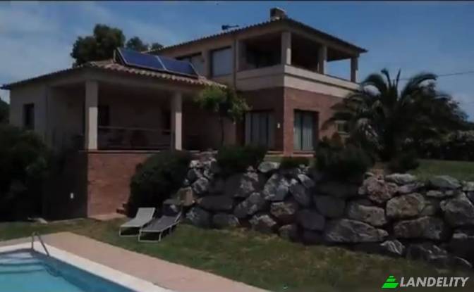 House for Sale Carrer Comes, 17476 Santa Eulàlia. Photo#6 House for Sale Carrer Comes, 17476 Santa Eulàlia. Photo#6