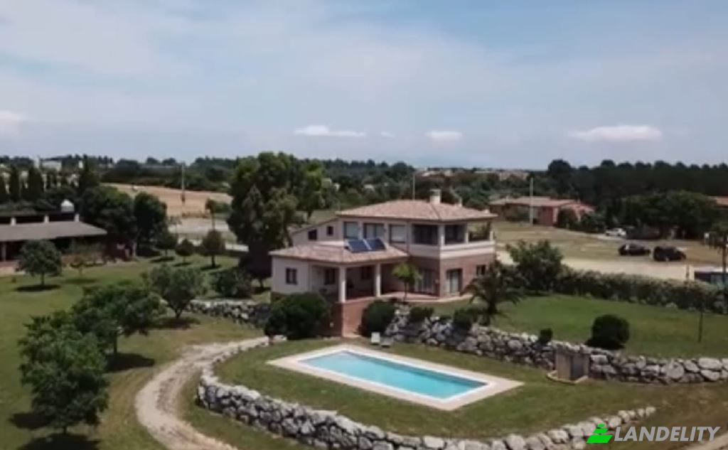 Односімейний будинок продаж Carrer Comes, Santa Eulalia, Palau de Santa Eulalia, Girona, Catalonia, Spain. Фото 1