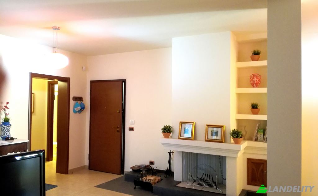 Квартира продаж Via Umberto, 97013 Comiso RG, Comiso, Free municipal consortium of Ragusa, Sicily, Italy. Фото 4