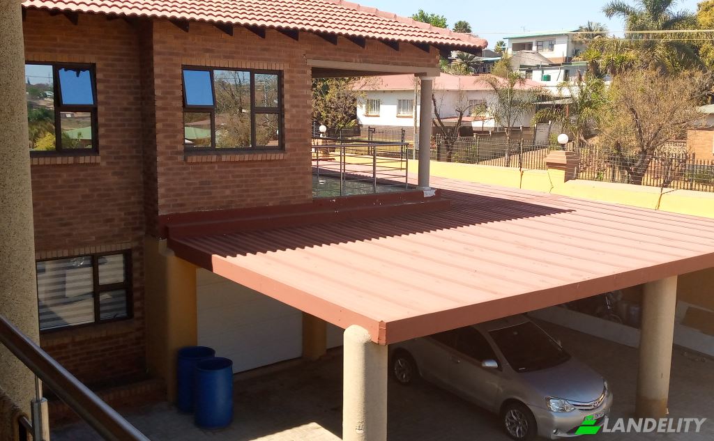 Single Family Home for Sale Marili Ave, Val-De-Grace, Pretoria, City of Tshwane Metropolitan Municipality, Gauteng, South Africa. Photo 1
