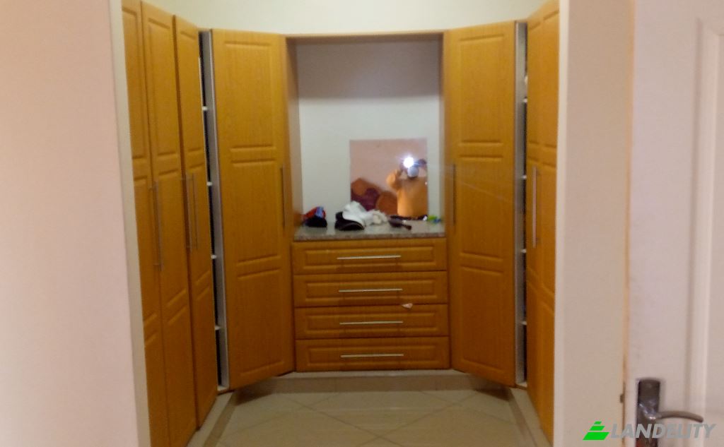 Single Family Home for Sale Marili Ave, Val-De-Grace, Pretoria, City of Tshwane Metropolitan Municipality, Gauteng, South Africa. Photo 10