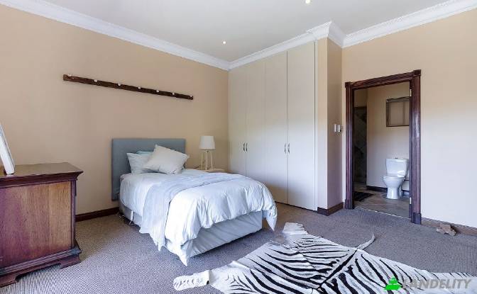 Single Family Home for Sale Mart Pl. Photo#14