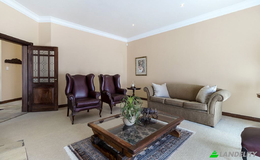 Single Family Home for Sale Mart Pl, Waterkloof Ridge, Pretoria, City of Tshwane Metropolitan Municipality, Gauteng, South Africa. Photo 6