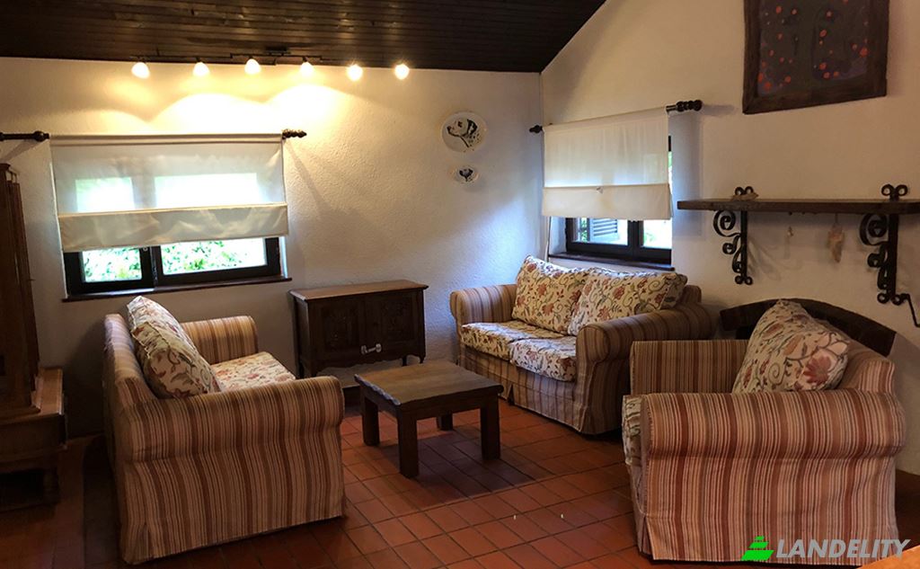 Single Family Home for Sale Neimenovana cesta, 44250, Mala Gorica, Grad Petrinja, Sisak-Moslavina County, Croatia. Photo 4