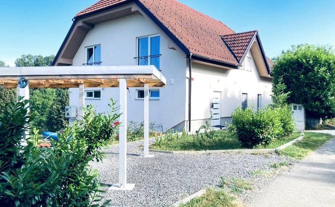 Casa unifamiliare in vendita - Dragosi, Slovenia