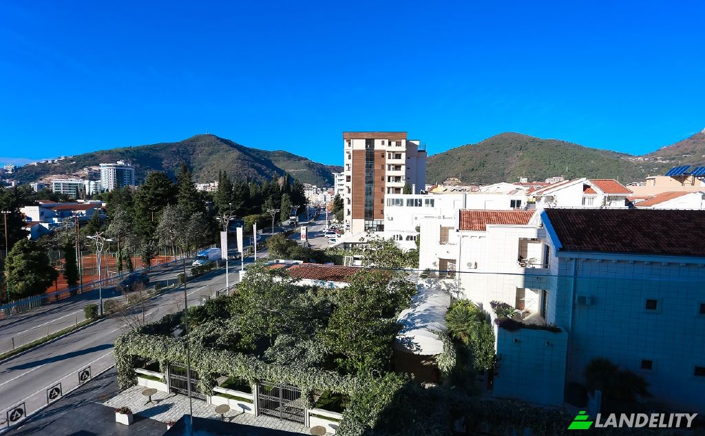 Apartment for Rent Veljka Vlahovica, Budva 85310, Budva, Aleksandar Bus Station, Budva Municipality, Montenegro. Photo 1