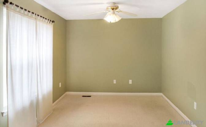 Single Family Home for Rent Mockingbird Cir. Photo#12