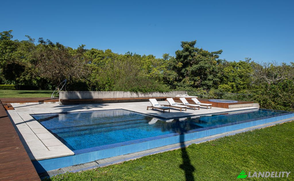 Single Family Home for Sale Alameda das Figueiras, Baronesa, Braganca Paulista, State of Sao Paulo, Brazil, 12918. Photo 2