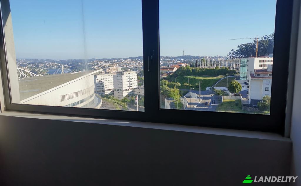 Apartment for Sale Inacio Alberto de Sousa, Porto, Porto District, Portugal. Photo 9