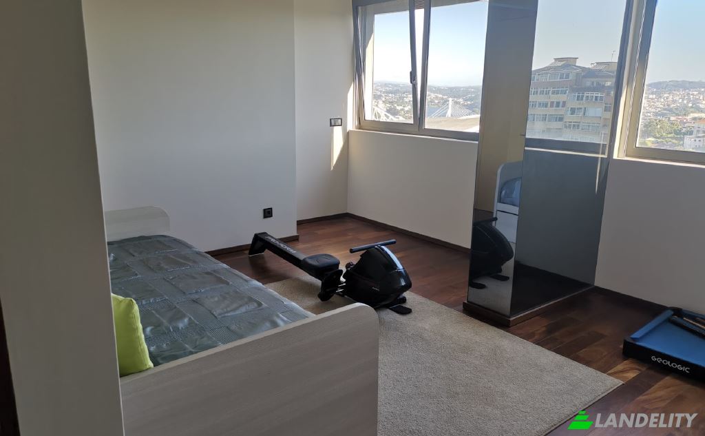 Apartment for Sale Inacio Alberto de Sousa, Porto, Porto District, Portugal. Photo 11