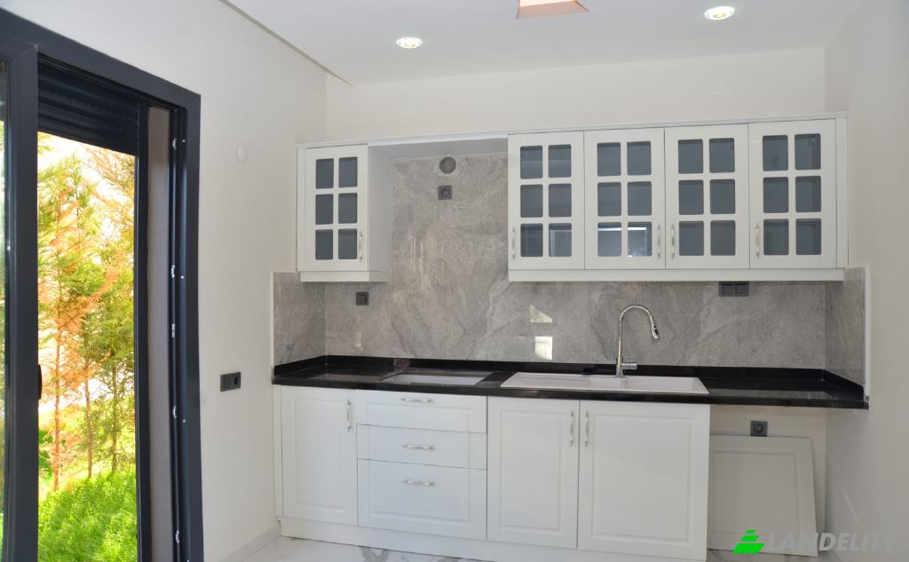 Single Family Home for Sale Altinkum Mh, Sk No:, 09270 Didim Aydin, Didim, Aydin, Turkiye. Photo 15