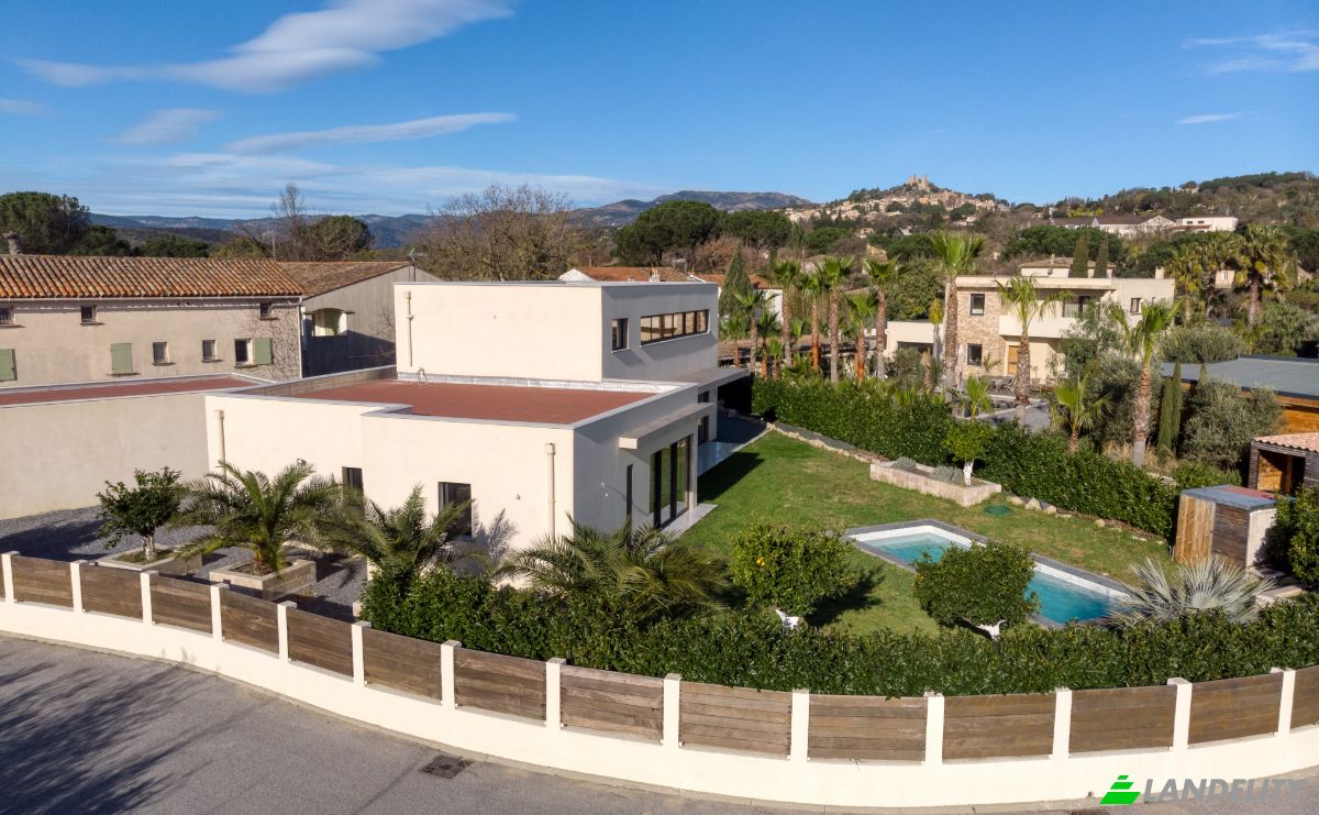 Villa for Sale 459 Chem Vignaux, 83310 Grimaud, Grimaud, Var, Provence-Alpes-Cote dAzur, France. Photo 1