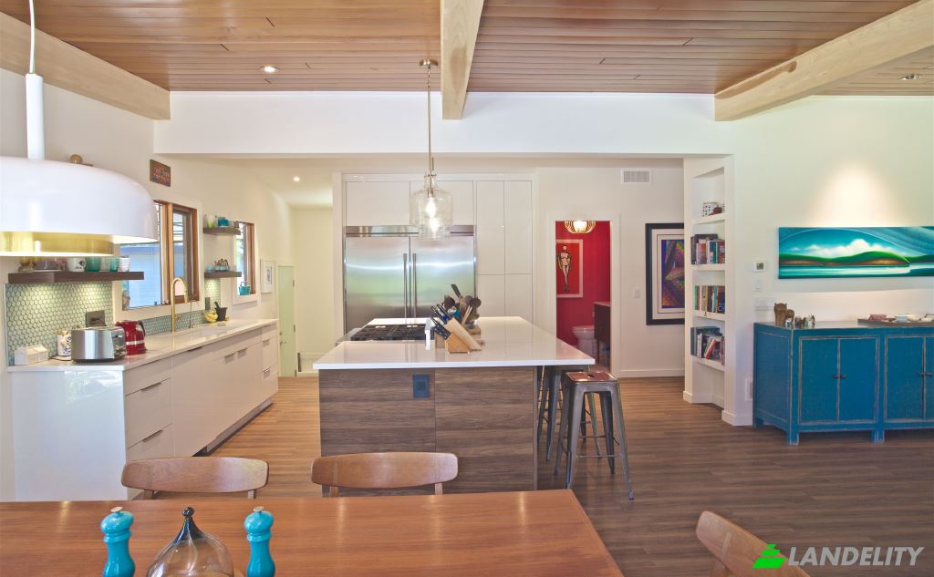 Single Family Home for Sale Hall Rd, Kelowna, Central Okanagan, British Columbia, Canada. Photo 11