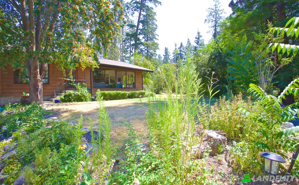 Single Family Home for Sale Hall Rd, Kelowna, Central Okanagan, British Columbia, Canada. Photo 23