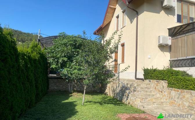 Односімейний будинок продаж Sv Sv Konstantin Elena. Фото#6