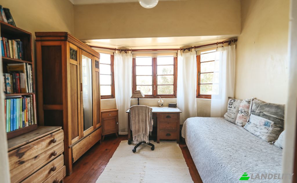 Single Family Home for Sale Langerman Ave, Milnerton, Cape Town, City of Cape Town Metropolitan Municipality, Western Cape, South Africa. Photo 12