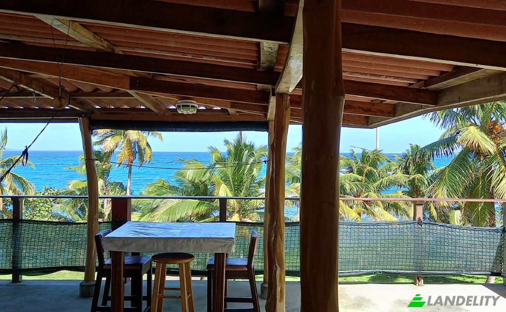 Single Family Home for Sale Barrio Sally Peachy, Little Hill, next to Fay Downs, Corn Island 82100, Corn Islands, South Caribbean Coast Autonomous Region, Nicaragua. Photo 2